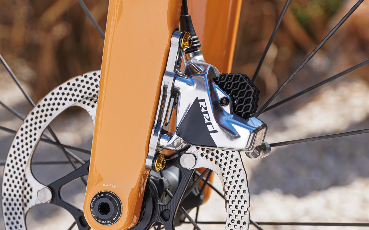 absoluteBLACK Flat-Mount disc brake adaptors for Sram calipers