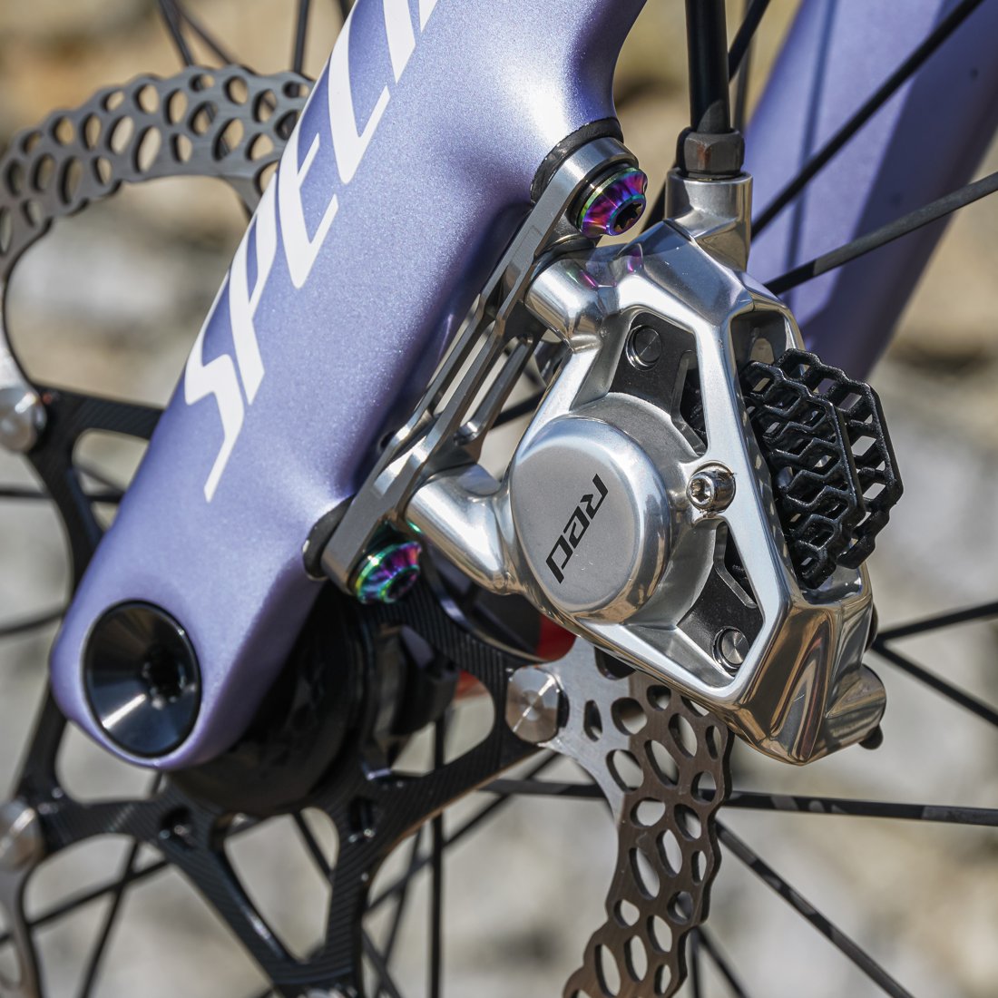 absoluteBLACK Flat-Mount disc brake adaptors for Shimano Road calipers