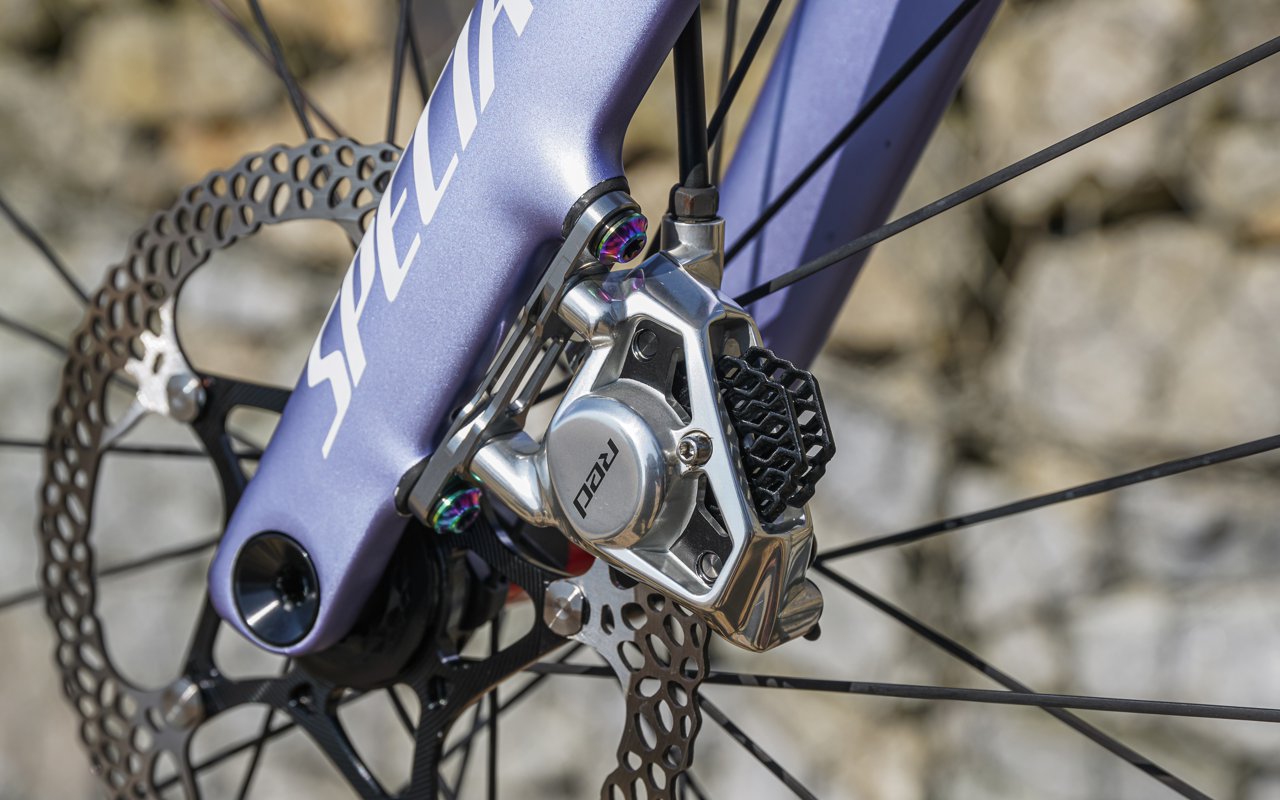 absoluteBLACK Flat-Mount disc brake adaptors for Shimano Road calipers