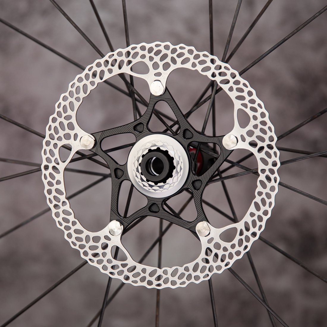 absoluteBLACK Raven SL centerlock disc rotor