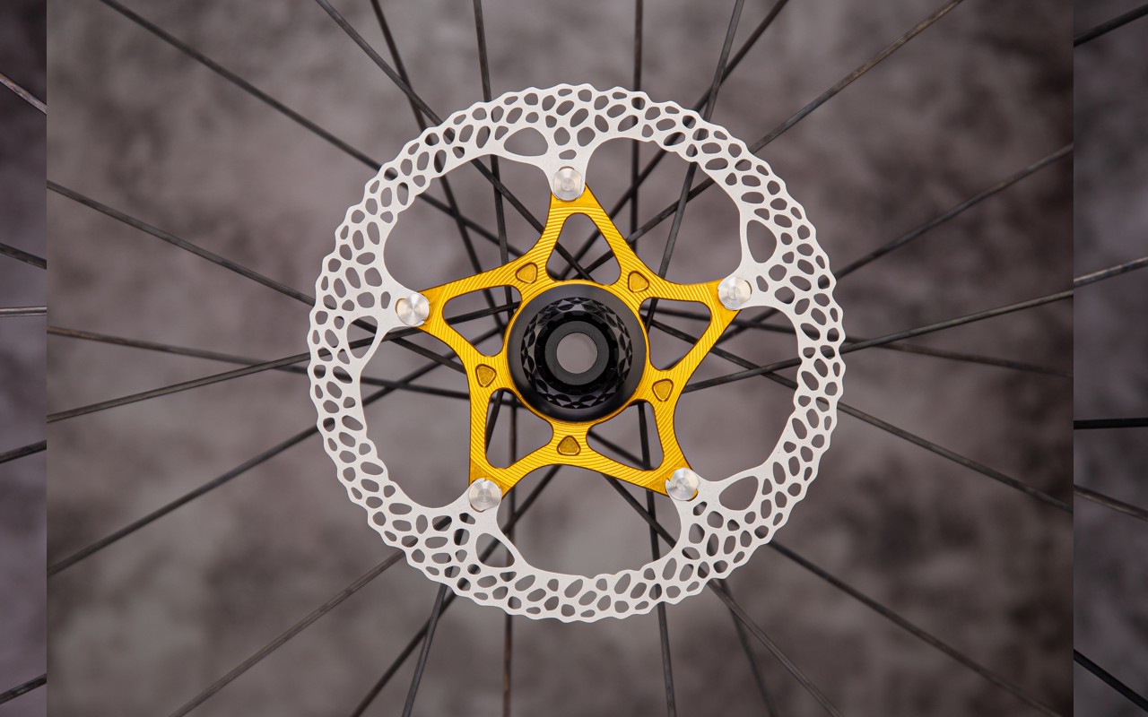 absoluteBLACK Raven SL centerlock disc rotor