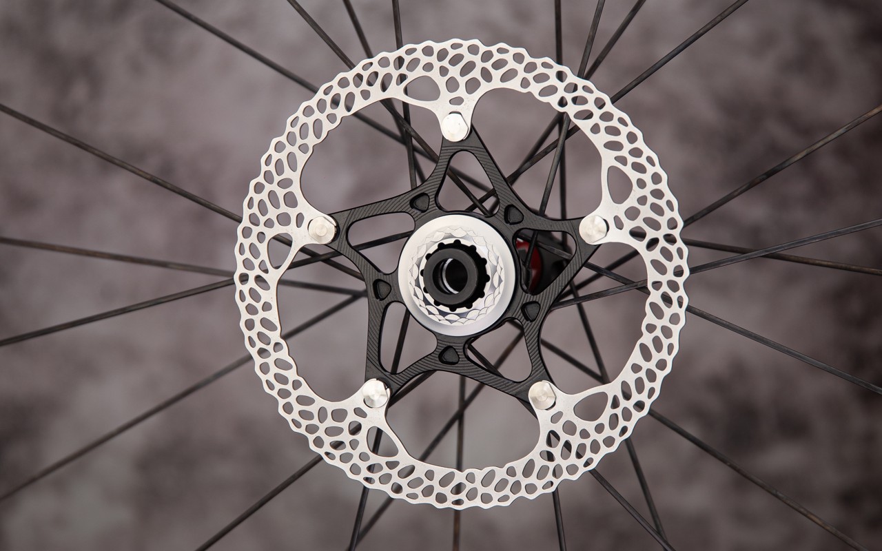 absoluteBLACK Raven SL centerlock disc rotor