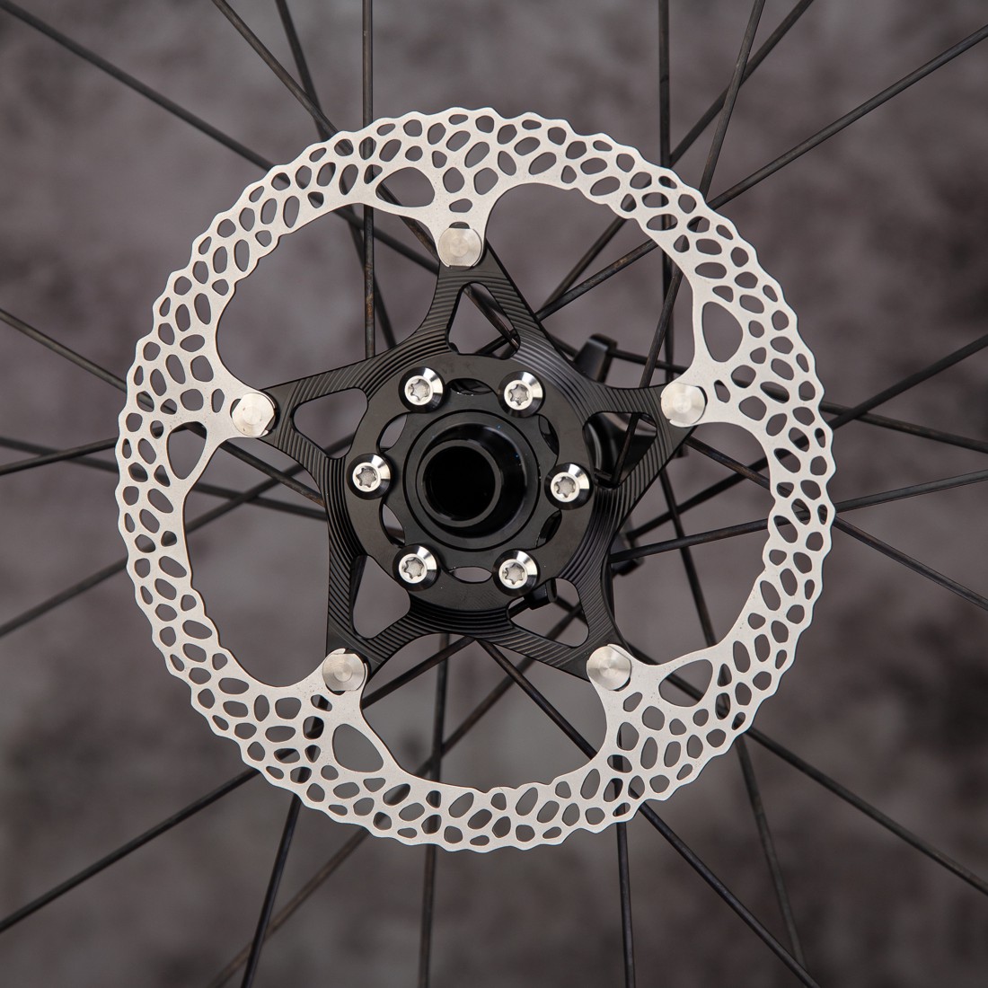 absoluteBLACK Raven SL ISO 6 bolt disc rotor absoluteBLACK Raven SL ISO 6 bolt disc rotor