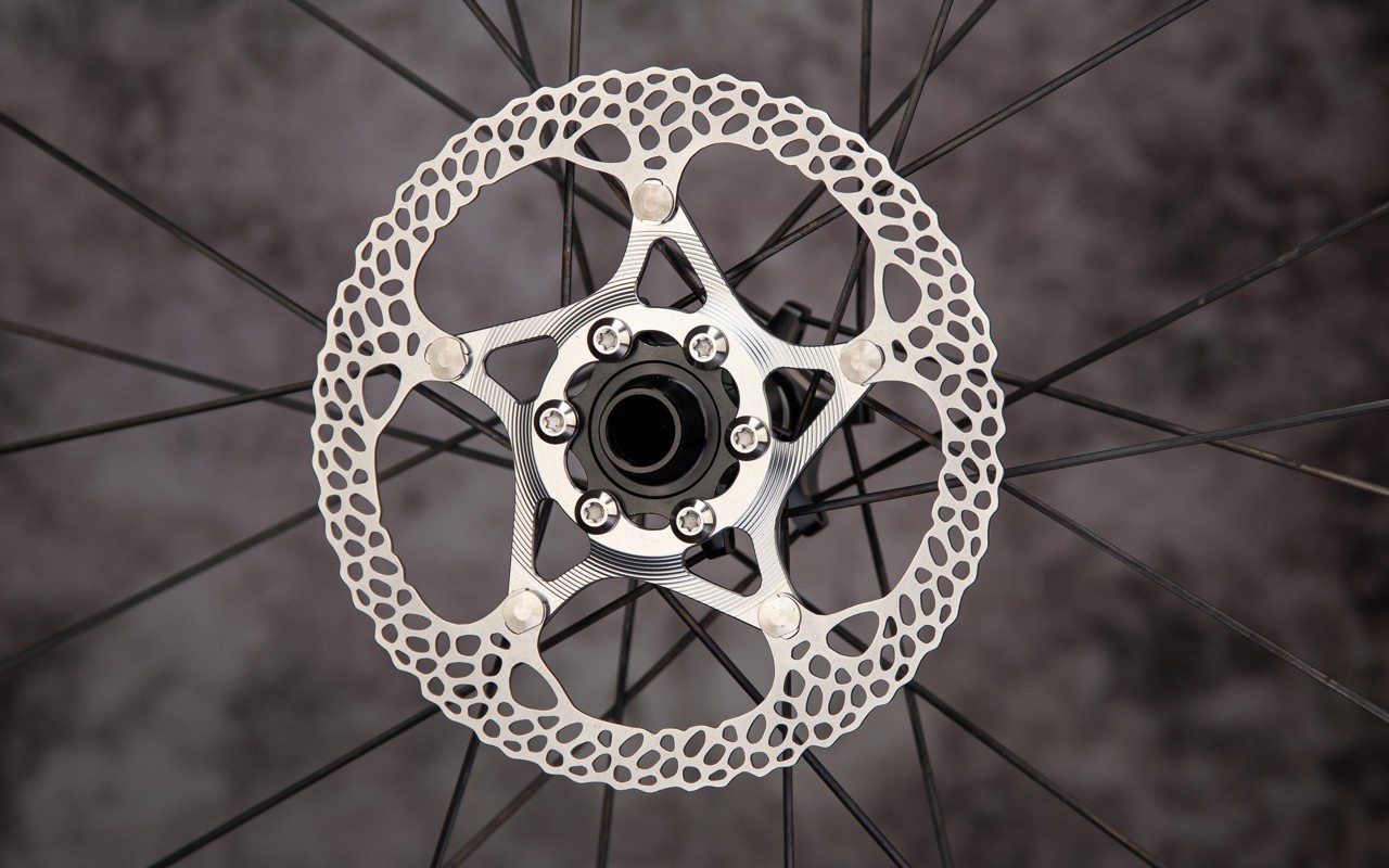 absoluteBLACK Raven SL ISO 6 bolt disc rotor absoluteBLACK Raven SL ISO 6 bolt disc rotor