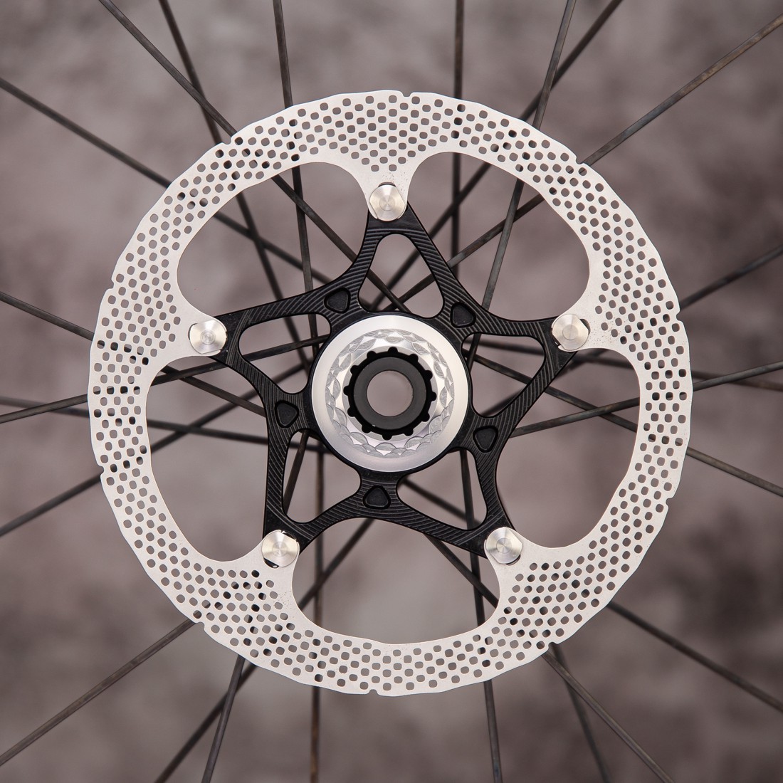 absoluteBLACK Raven GT centerlock disc rotor