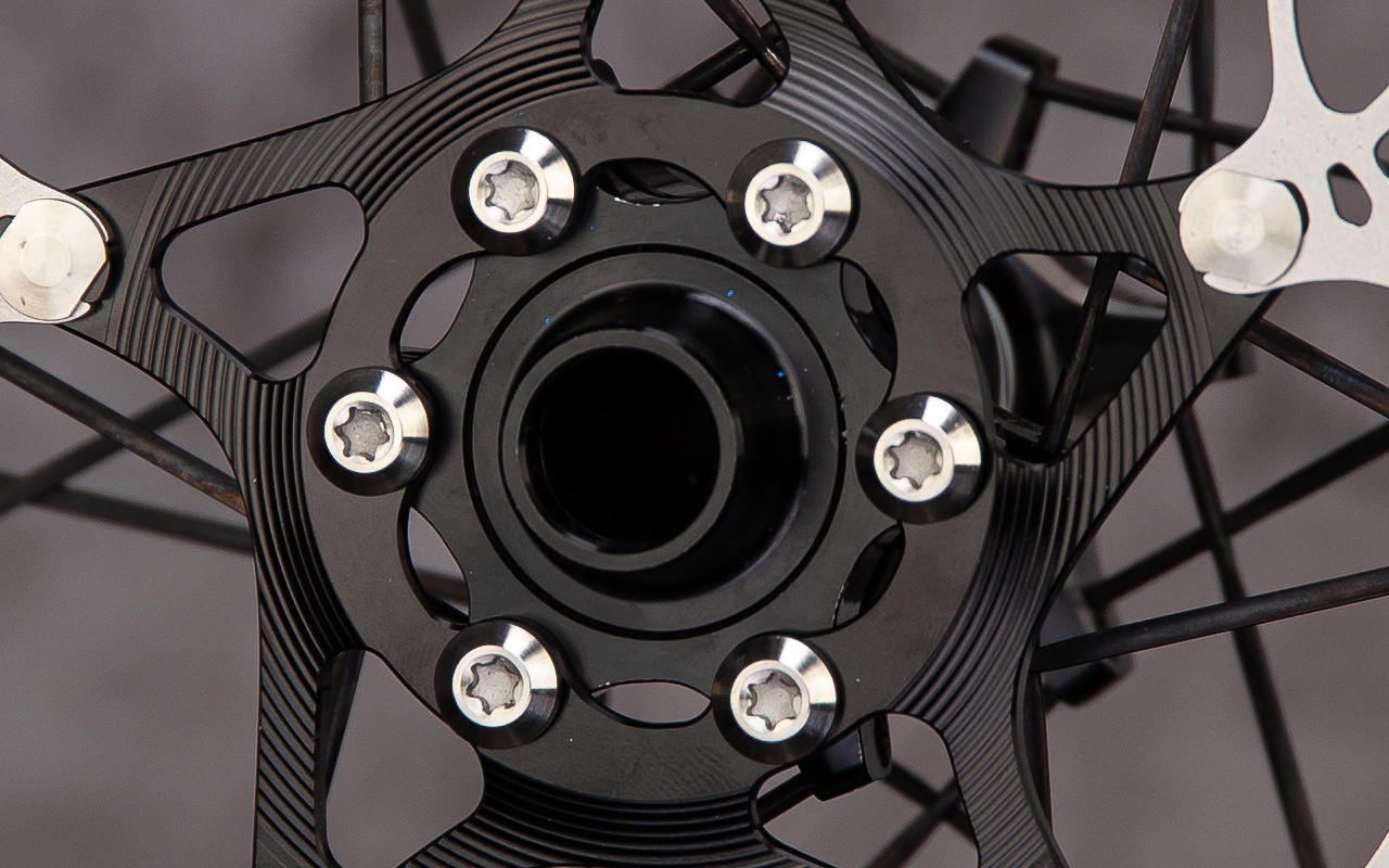 absoluteBLACK Titanium ISO disc rotor bolt kit