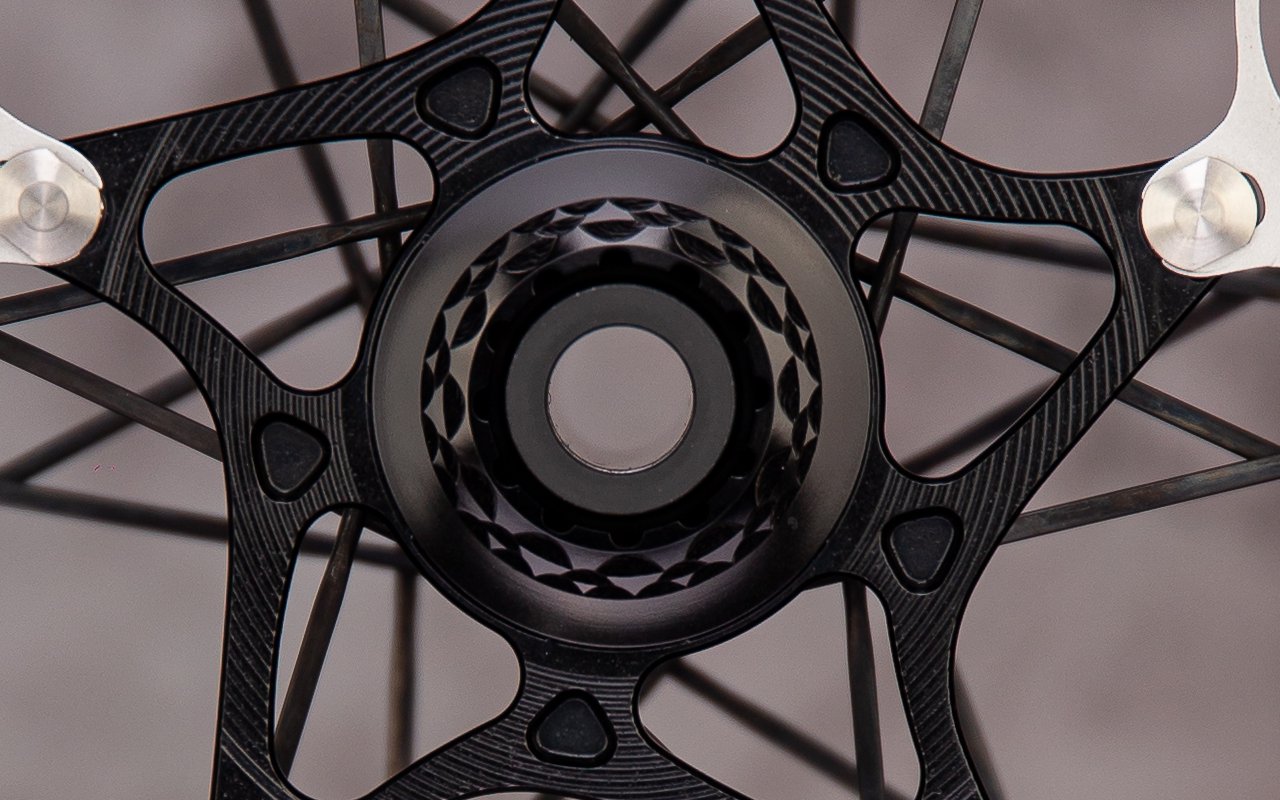 absoluteBLACK the Ultimate Centerlock Lockring